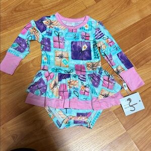 Colorful Gift Print Baby Dress nwt size 3-6 birdie bean